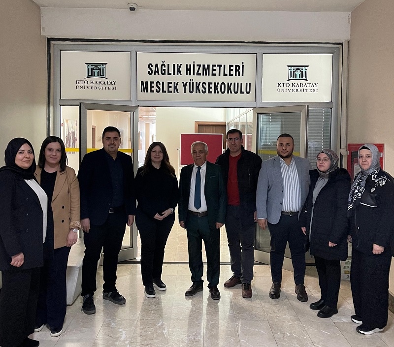 Karatay Üniversitesi Kurumsal İletişim Ve Tanıtım Direktörlüğü Yetkililerini  Ziyaret